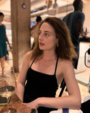 Nazlı Bulum Instagram - In wine we trust