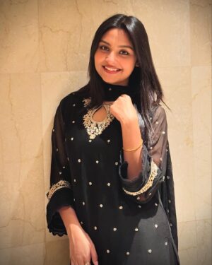 Naznin Nahar Niha Instagram - Effortless elegance in a black dress🖤  Dress - @Sehrish