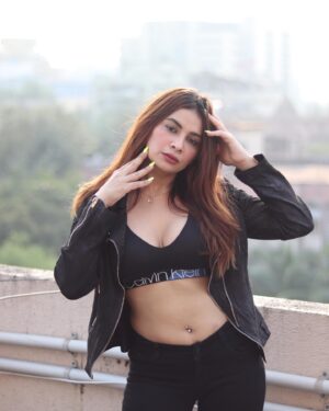 Neelam Bhanushali Instagram - #photo #photography #photoshoot #lotsoflove #followforfollowback #likesforlike #tweegram #instagram #ınstagood #