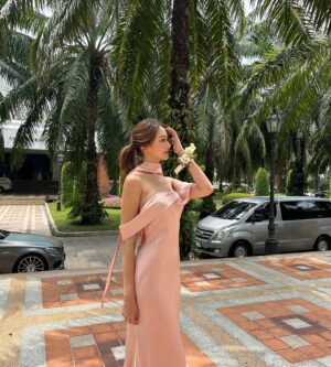 Neen Suwanamas Instagram - playing dress up 💓 #tb #yhpkhappilyeverafter