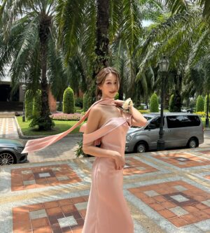 Neen Suwanamas Instagram - playing dress up 💓 #tb #yhpkhappilyeverafter