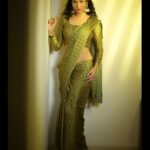 Neetha Shetty Instagram – Greennnnnn..
Photography 📸 @aamirdalviphotography
@aamirdalvi

Saree @heenadesignerstudio.fabrics
@heenadesignerstudiofabrics_