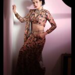 Neetha Shetty Instagram – My love… SAREE

📸 @aamirdalvi
@aamirdalviphotography
.
.
.
Saree @heenadesignerstudio.fabrics