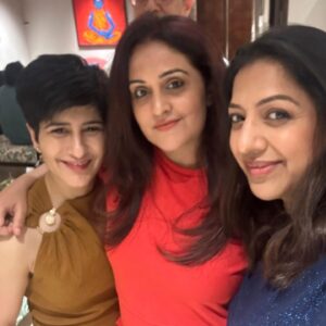 Neeti Palta Instagram - Some evenings are such a happy blur, thank god for pictures!
.
.
.
.
#goodtimes😊