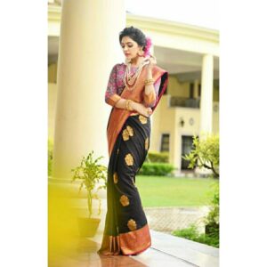 Neha Amandeep Instagram - Move on !! its just a chapter in the past, but don't close the book just yet.... p.s - have faith. ♥️♥️
.
.
.
Outfit - @roopshringar.india  @roop_production
Mua & hair - @bharat_make_up_artist .
.
.
.
.
.
.
.
.
.
.
. .
#staypositive #believeinyourself #havefaith #waitforit #indianwear #love #saree #pearlnecklace #hairbun #outdoor #photography #nature #phtoshoot #designerwear #makeup #beauty #confidence #loveyourself