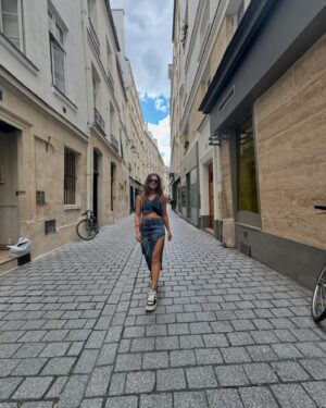 Neha Deshpande Instagram - Paris is always a good idea 💖