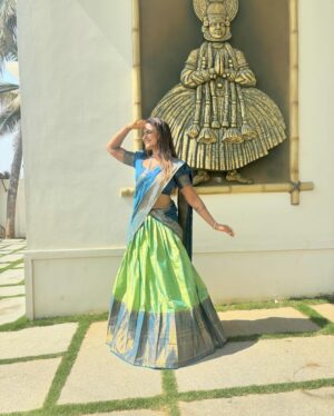 Neha Deshpande Instagram - A bit of Telugu Ammayi 💕