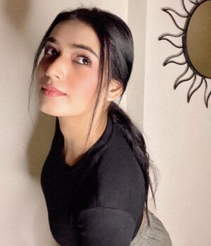 Neha Solanki Instagram - L.O.V.E.R