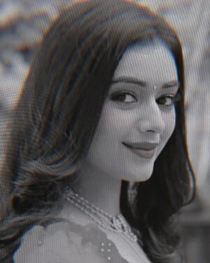 Neha Solanki Instagram - ✨आपकी तितली 🦋