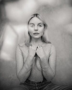 Nell Hudson Thumbnail - 2.5K Likes - Most Liked Instagram Photos