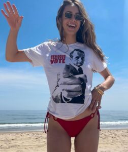 Actress Nell Verlaque HD Instagram Photos and Wallpapers June 2024