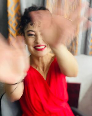 Nergis Öztürk Instagram - ❤️ 🤍📷 @selenistan 🙏🤍❤️