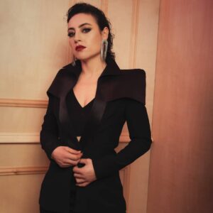 Nergis Öztürk Instagram - 🖤
Fotoğraf : @emreyunusoglu_
Styling: @boreal.brandlifting
Saç: @huysuzvetatliadam
Makyaj: @makeupguruaybuke
@selinkokmanagement 🙏🖤
