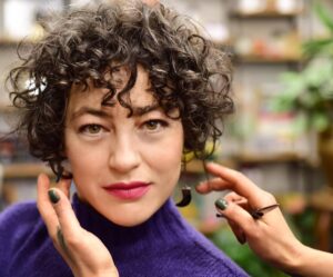 Nergis Öztürk Instagram - 18.01.2021 📷 @aydancinar ✂️ @kisakes_serapaykut 👊