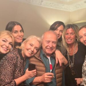 Nergis Kumbasar Instagram - Happy birthday Hilmiii💙💙💙