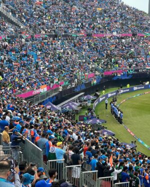 Neroli Meadows Instagram - An incredible privilege to host my fourth India v Pakistan clash in a World Cup. The josh is high in NYC!!! 

Thanks to @robertcianflone for the first snap!!