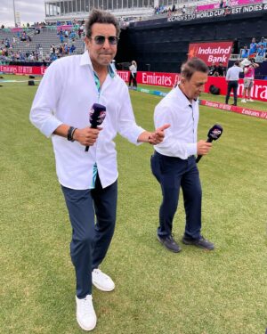 Neroli Meadows Instagram - An incredible privilege to host my fourth India v Pakistan clash in a World Cup. The josh is high in NYC!!! 

Thanks to @robertcianflone for the first snap!!