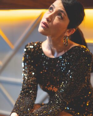 Neslihan Arslan Instagram - Dress & Styling @haktanbucke 🖤
Asistan @cigdemmordu 

Saç & makyaj @mustafaaerkanli 🖤

Photo @berkay.gulum 🖤
Asistan @iyitamaam 

❣️ #reklam
