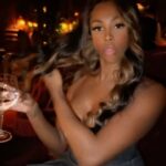 Neverly Paris Instagram - Dinner with wifey 🩷
