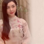 Nguyễn Quỳnh Instagram - Năm mới bình an 🦋🦋🦋