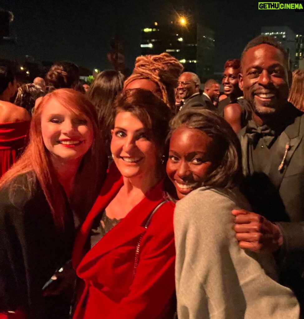 Nia Vardalos Instagram - This is just one fun moment of super fun 2023. Looking forward to more surprises in 2024. Let’s do this! ( #ryanmichellebathe is behind us, sorry RMB! ) #academygala2023 #academy #academymuseum