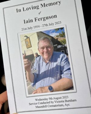 Nicola Sturgeon Instagram - Rest in peace, Uncle Iain ❤️