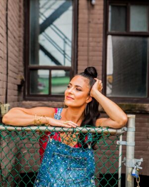 Nicola Correia Damude Instagram - I want to be Me.❤️

I wasted a lot of time trying to turn myself into someone I was not. For many years I was told that to succeed as an Actor I was going to have to change who I really was. I was too fat, too ethnic, too tall, too much of everything and yet somehow never enough. As a biracial person I was sometimes told that trying to “pass as white” would be my best chance. Wear whiter foundation, dye your hair blond, dress more conservatively, don’t wear jewelry or colours that hint at your actual heritage, lose the hips, the curves the…confidence. For years I tried, both literally and figuratively, to “fit the mold”. To look like the Women around me who I was told were the “ideal”. But guess what? That was never going to happen. The game was rigged because you can’t make yourself into something you’re not. And if you try, you loose more than weight and colour along the way. 

So now my friends, I’m LEANING IN! I’m embracing and exploring and celebrating who a REALLY AM! How I want to dress, how I want to do my hair, what colours make me HAPPY what clothes make me feel most like ME! “Too Latina”, “Too Colourful”, “Too out there”? Go F#*K yourself. I waited too many years to find real joy in expressing myself and I’m never going back! And don’t worry, if you don’t like it, you don’t have to. I Love Me. And that’s all that matters.❤️

Photo: @ianbrownphotography  Makeup/Hair: @jenfishermakeup  #MeasureYourPowerNotYourDressSize  #bodypositivity #bodypositive #bodydiversity #bodypositivemovement #womenempoweringwomen #shadowhunters @shadowhunterstv #womensupportingwomen #eatingdisorderrecovery @i_weigh #fashion #effyourbeautystandards #honormycurves #celebratemysize #daretowear #goldenconfidence #fashiontruth #biracial #mixedrace #racism #empoweredwomenempowerwomen @actratoronto @actradiversityto @actranational #actra #cbcq @cbcq @tomjoepower #selflove