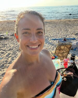 Nicola Correia Damude Instagram - This is Mama’s Season! Love me some SUMMER!🌞❤️🌞❤️ #measureyourpowernotyourdresssize 🎉🌞❤️ #bodypositivity #bodypositive #bodypositivemovement #shadowhunters @shadowhunterstv @coronercbc @nbcnurses #summer #mamamalec #malecsmama