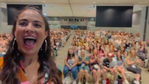 Nicola Correia Damude Instagram - What a Homecoming!❤️🎉 My first Fan Convention ever was in #milan 🇮🇹 in 2018. I had no idea what to expect. And I could never, NEVER have IMAGINED what awaited me. A thousand Beautiful, Shining, Loving faces cheering in celebration of the show we Loved doing so much! It was an indescribable feeling. And the thing is, it was just as Beautiful today as it was 5 years ago. Maybe more so because we waited 3 years and a pandemic to get back to each other, here, in the very same room where my journey with the Fans and Convention Life all started for me. Thank you from the bottom of my Heart for giving me this gift. As an Actor it truly is something beyond my wildest Dreams. I Love you all!❤️❤️❤️ #notourlasthunt #lightwoods #paris #fandom @kinetic_vibe #fanconvention @jadehassoune @jackyangactor #itainstituteandmore