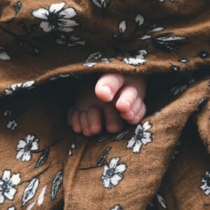 Nicole Gale Anderson Instagram - Those precious little toes. 🤎
