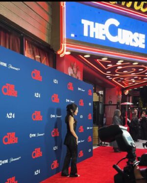 Nicole Kang Instagram - caught #thecurse finale. I ♥️ the twisted minds of @bowedtie and @nathanfielder 🥀🥀this show is wild 🥀🥀 plz make more ilysm