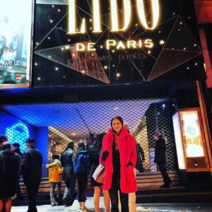 Nicole Mieth Instagram - @lidoparis ❤️ unglaublich die Show!  Wer von euch hat die #Lido Show schon gesehen? #freetheniple #nicolemieth #lido #paris #love #trip