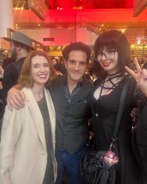 Nicole Tompkins Instagram - The most impeccable vibes from last night. 🥹 #TheGameAwards #TGA 

Biggest congrats to all the nominees and winners and talented humans that work so hard on stories we love.