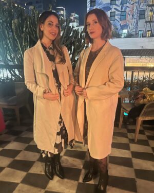 Nicole Tompkins Instagram - The most impeccable vibes from last night. 🥹 #TheGameAwards #TGA 

Biggest congrats to all the nominees and winners and talented humans that work so hard on stories we love.