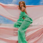 Nicole Beharie Instagram - Had a ball talking to @parker_s_s of @grumpymagazine thanks to @jazzieperrier Gifted photographer @demetriusw Amazing crew 💚💚💚💚STYLING: @nellovintage SET DESIGN: @sentribe MAKEUP: @rachaelreneemua HAIR: @jordywonderland PHOTOGRAPHY & SET ASSISTANT: @bettalucknexttime