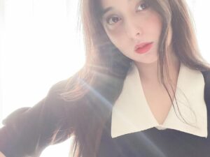 Nicole Ishida Instagram - 🤍🖤🤍

#しふく