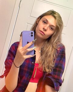 Nicole Maines Instagram - Are we still doing bathroom mirror selfies? Asking for a friend.