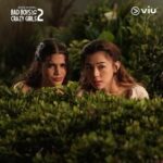Nicole Rossi Instagram - #Repost @badboysvscrazygirls ・・・ Hmm, Kikan kenapa sembunyi-sembunyi gitu ya? Laura dan Prisa jadi kepo tuh 🧐 Series Viu Original Bad Boys VS Crazy Girls 2 tayang mulai 4 Desember 2023 di @viuindonesia #Viu #BadBoysVSCrazyGirls #badboysvscrazygirls2