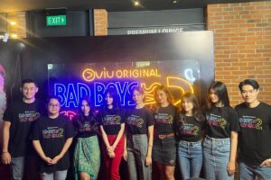 Nicole Rossi Instagram - Series Bad Boys VS Crazy Girls season 2

Tayang 4 Desember 2023 only on @viuindonesia

Ps: Thank you ka Nunu sayang lukisannya , I love it ka 🫶🏻