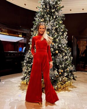 Nicoletta Romanoff Instagram - Tis the season 🌲🫶🏻☺️
.
#christmas