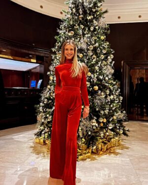 Nicoletta Romanoff Instagram - Tis the season 🌲🫶🏻☺️
.
#christmas