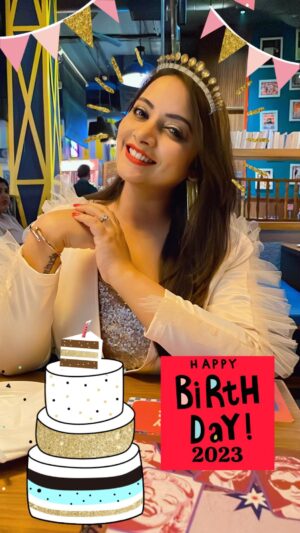 Nidhi Uttam Instagram - Birthday Surprise 2023🎂🥳 
All my fav ppl surprised me on this bday in such a beautiful way! Thanks a ton everyone! Love you guys🫶🏼🥰🎂 @dishankarora9  @ayush_viz @ravigossain  @mansii.jain1 @abhinav.seeshore 🤩🥰
Thanks @themohitpathak & @niti.uttam  for making it so special😍♥️ muah😘😘 
#bdaygirl #bdayparty🎉 #surprise #birthday2023