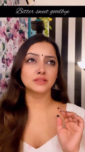 Nidhi Uttam Instagram - Every goodbye carries its own story, a tale of emotions woven into moments. Farewells may be bittersweet, but each one leaves a mark on our hearts. A hope to see the person again! A beautiful memory of longingness✨  and for few ~ the last goodbye 🥲 🫶🏼 
This song and the magical voice of @kailashkher ji never fades! The variety of emotions it brings out is unbelievable ♥️
 
#emotionalgoodbyes #farewellfeelings  #heartfeltmoments 
 Do you cry while saying a Goodbye?🫠