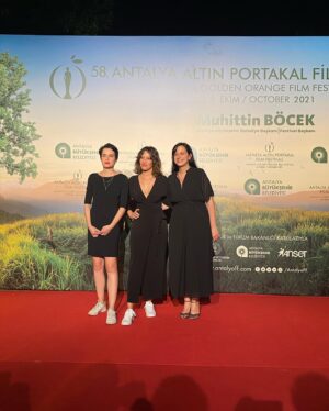Nihal Yalçın Instagram - Heyecan! #antalyaff2021 #ZuhalFilm