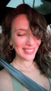 Actress Nihal Yalçın HD Instagram Photos and Wallpapers June 2024