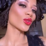 Nika King Instagram - Another Hollywood night 💋 @q_paints . #flowerchild #hippie #blackhippie #love #keepshining