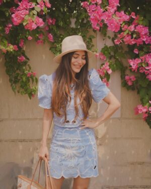 Nikkesha Rangwala Instagram - Sometimes I’ve got way too many pictures or I’m obsessed with perfection that I never post them. 🤷🏽‍♀️

Let the process be seen. Let go, flow. 

#momentsintime #phonedump