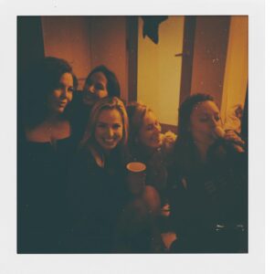 Nikki King Instagram - Framilyyy 💜