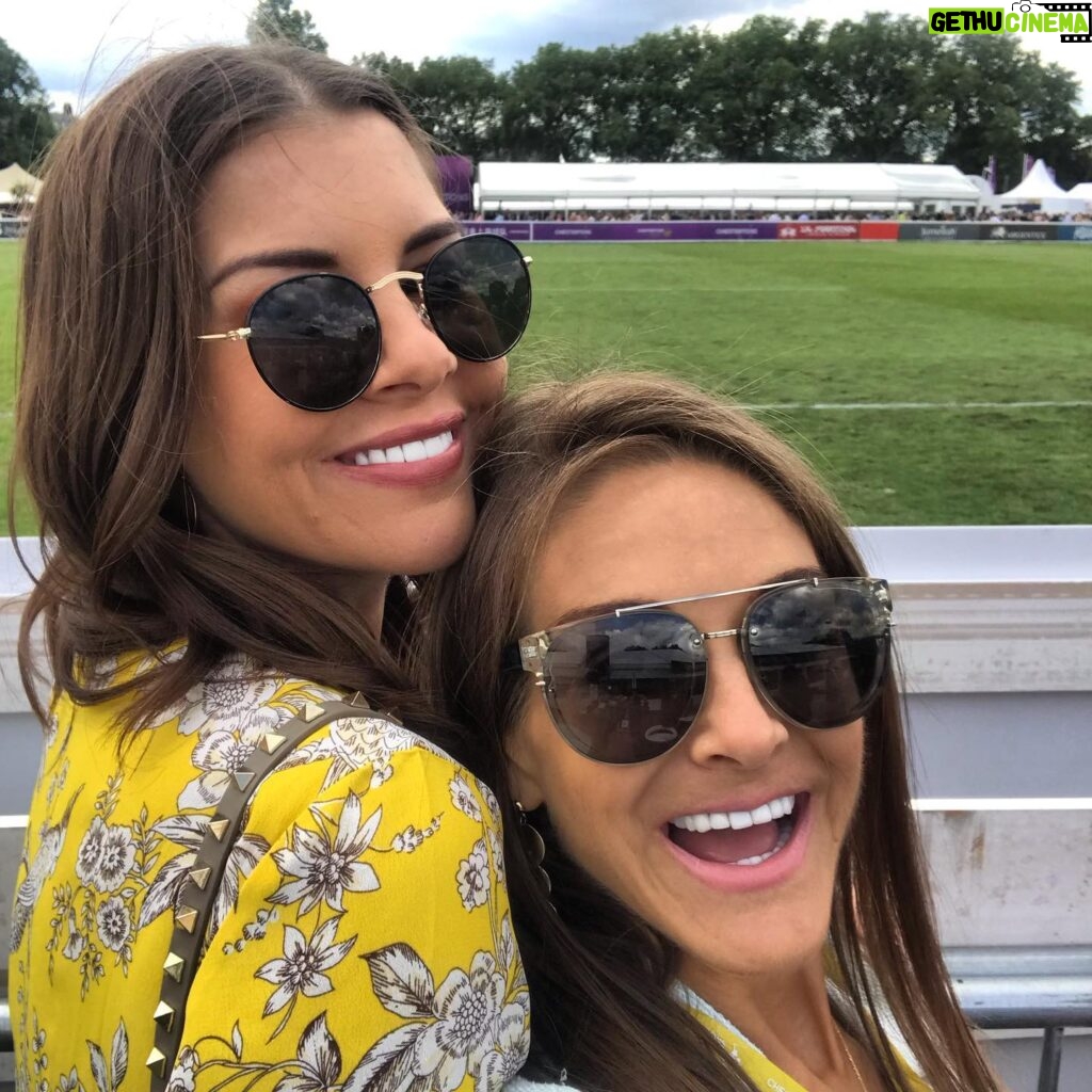 Nikki Grahame Instagram - With my girly @imogen_thomas 🥰