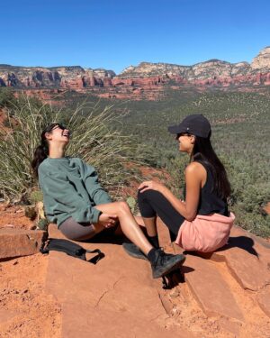 Nikohl Boosheri Instagram - On the road - a photo dump 🏜🧡